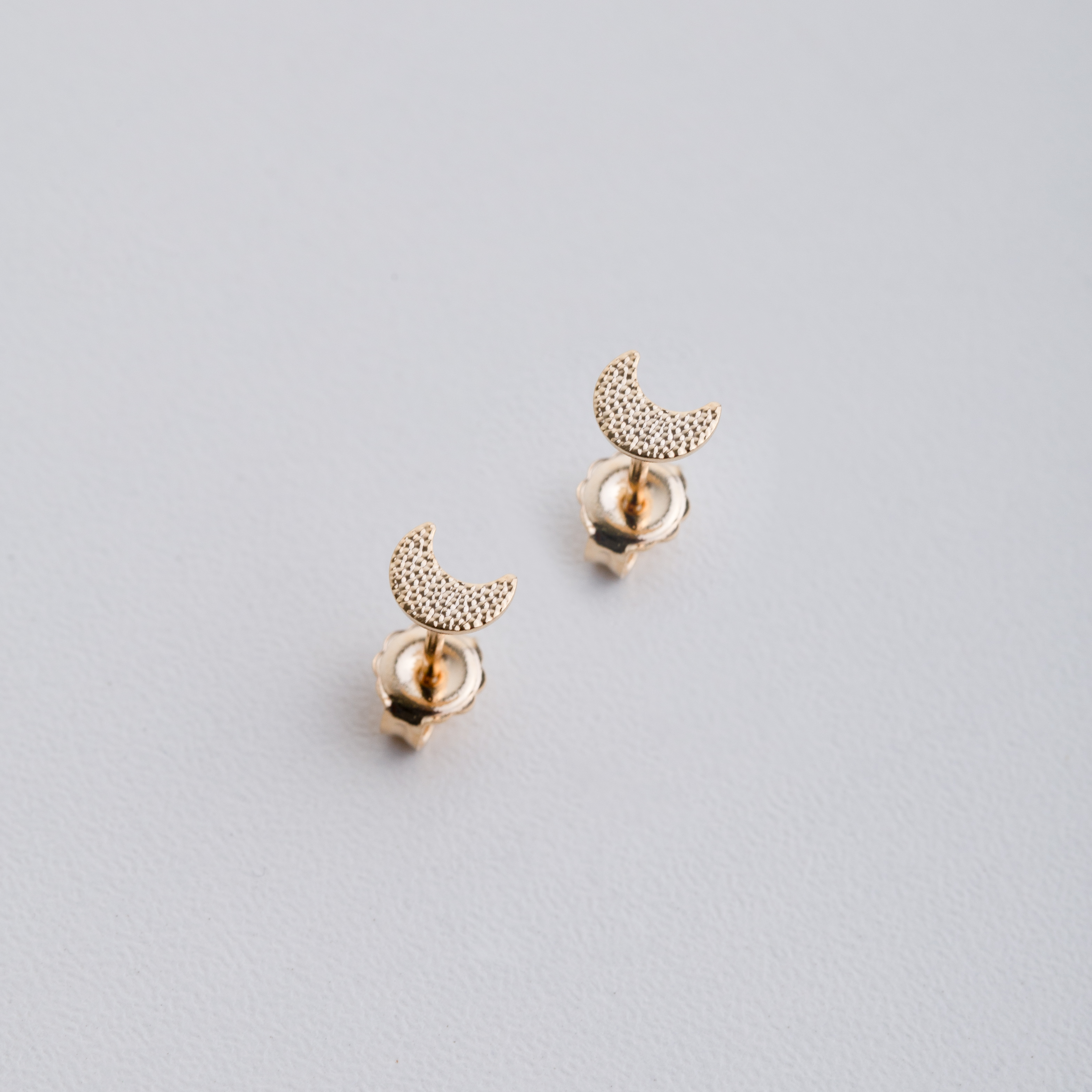 18613 Mini Gold Moon Earrings